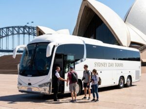 Bus hire for Sydney tours: day trip planning