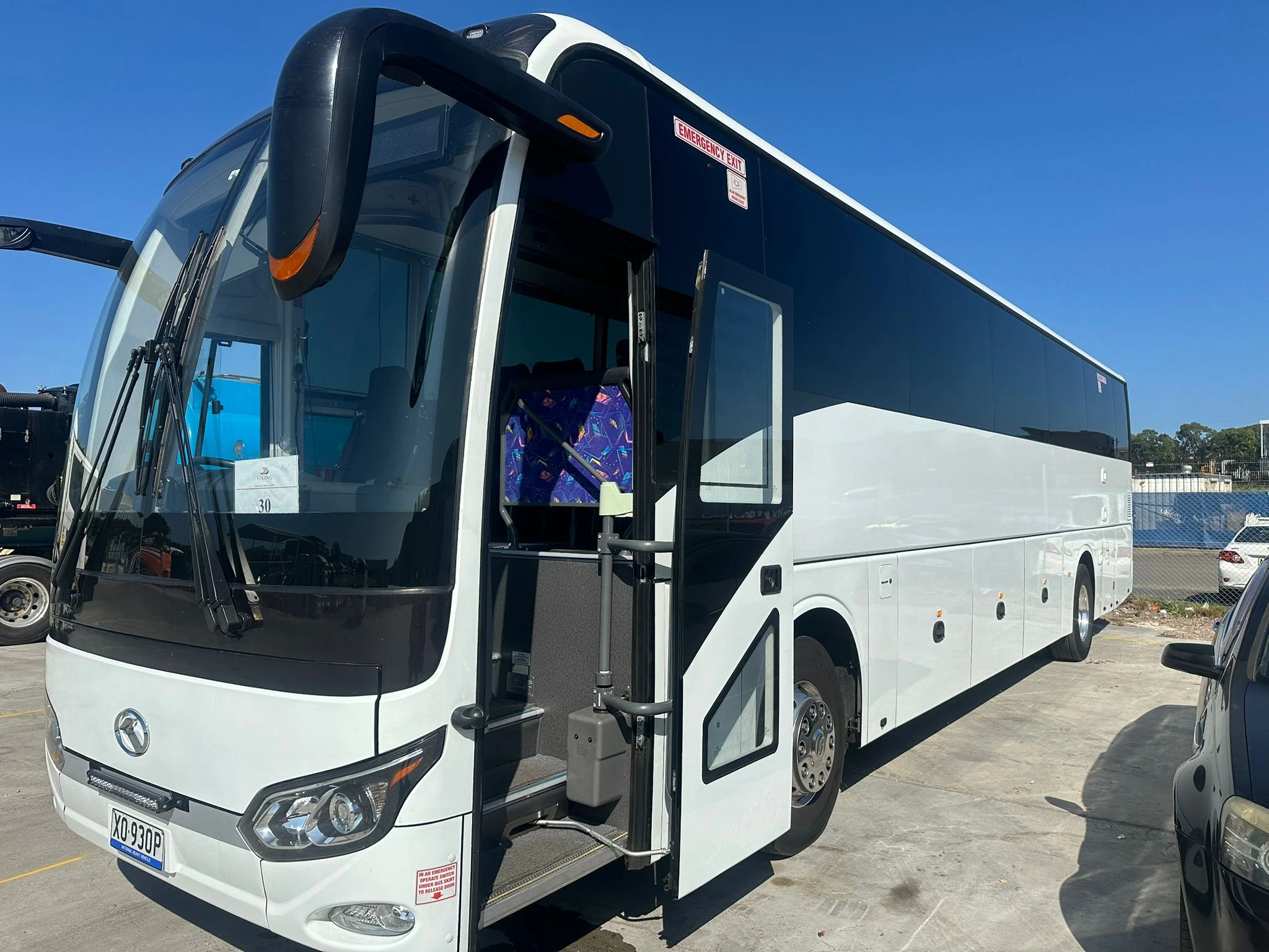 Mid-size bus