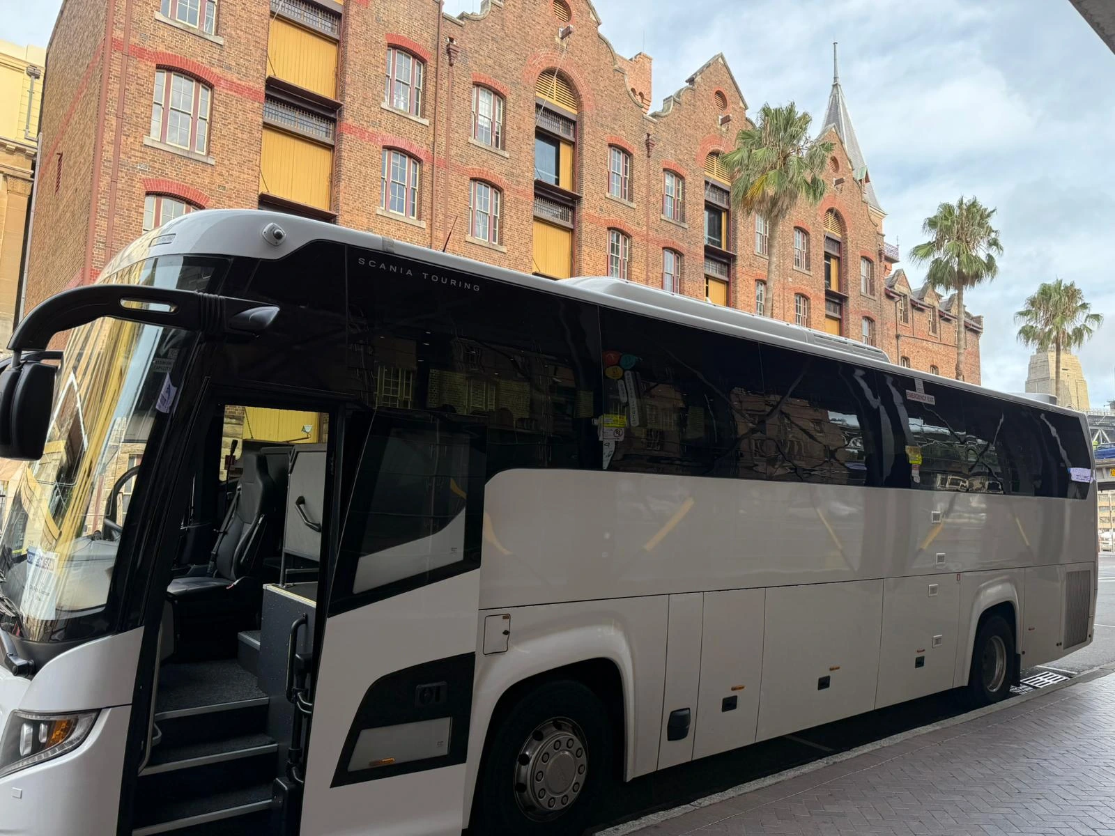 Tour & Multi-Day Transport